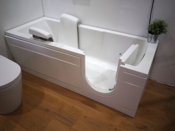 Walk In Tub Installation in Leesburg